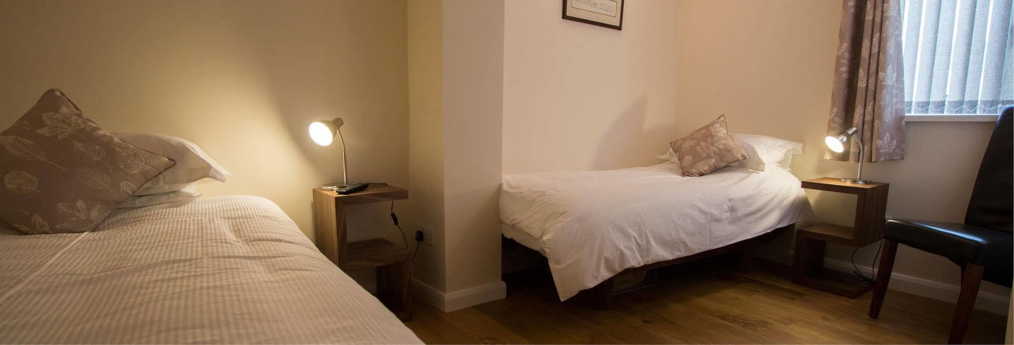 Rose & Crown Hotell Tenbury Exteriör bild